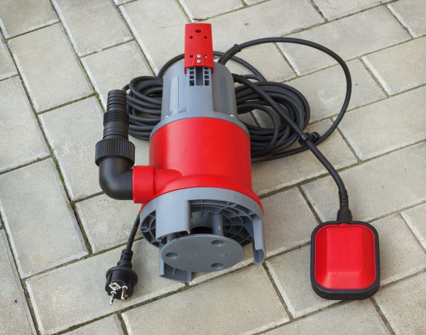 Submersible Pump Installation in Blaine